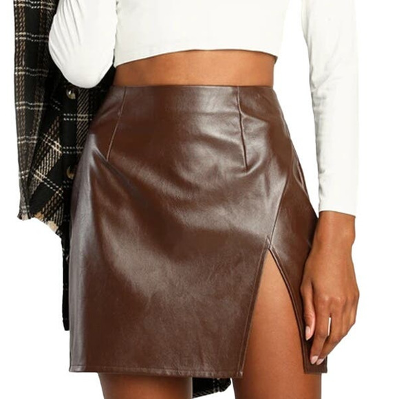 Lulus Dark Brown Vegan Leather Split Hem Walking the Walk Mini Skirt Size Small - Picture 2 of 12
